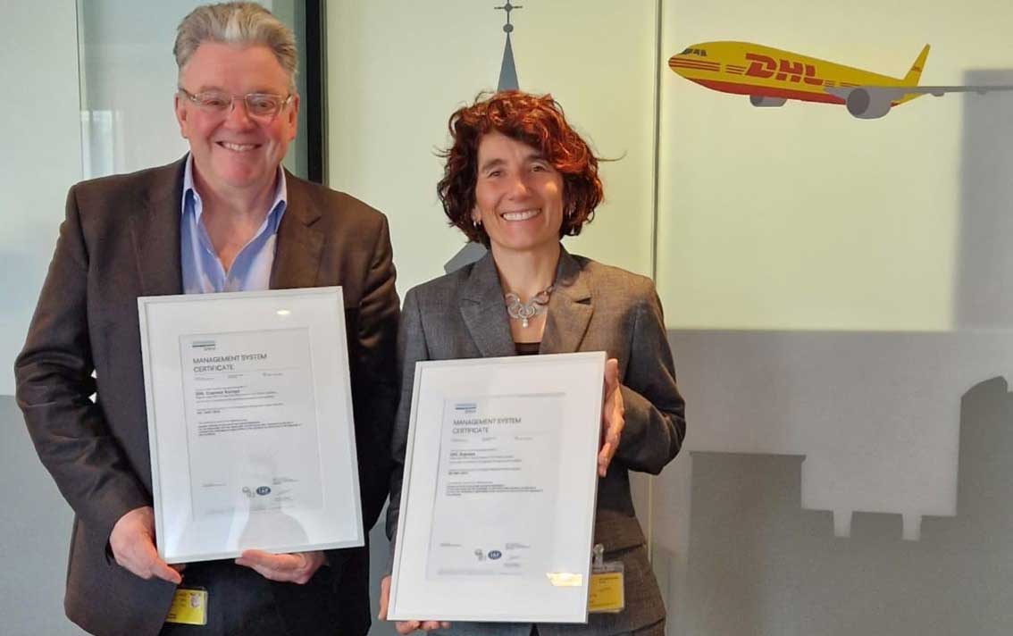 DHL certificate delivery